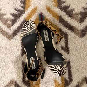 Steve Madden Zebra Print Heels in Black and Tan